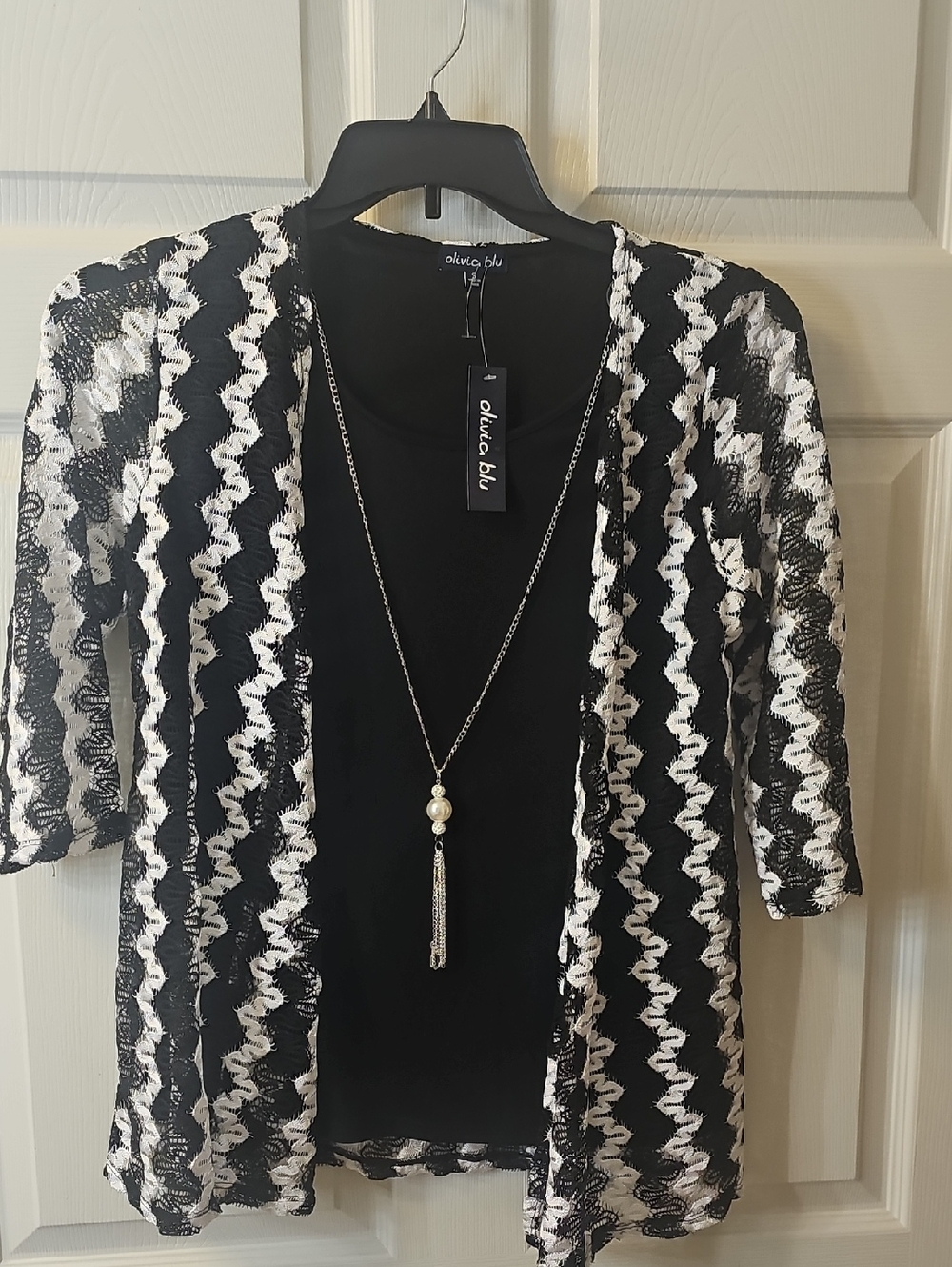 NWT Olivia Blu Black & White Lace Open Cardigan
